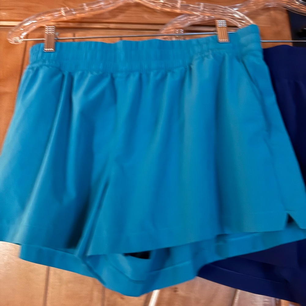 Athleta Women’s Weekender Athletic Shorts - Turquoise, Black & Navy size L - Picture 4 of 11